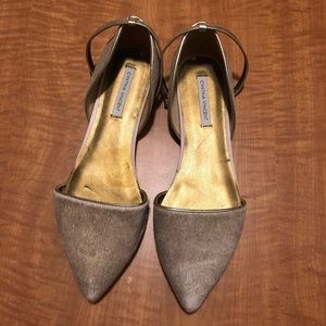 Amazing Gold Cynthia Vincent shoes! Size 7